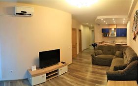 Apartaments Near Svyturio Arena